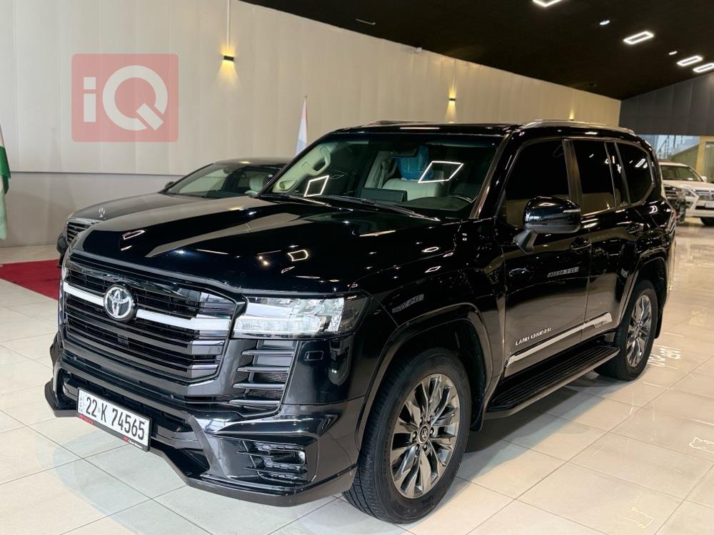 تويوتا لاندكروزر